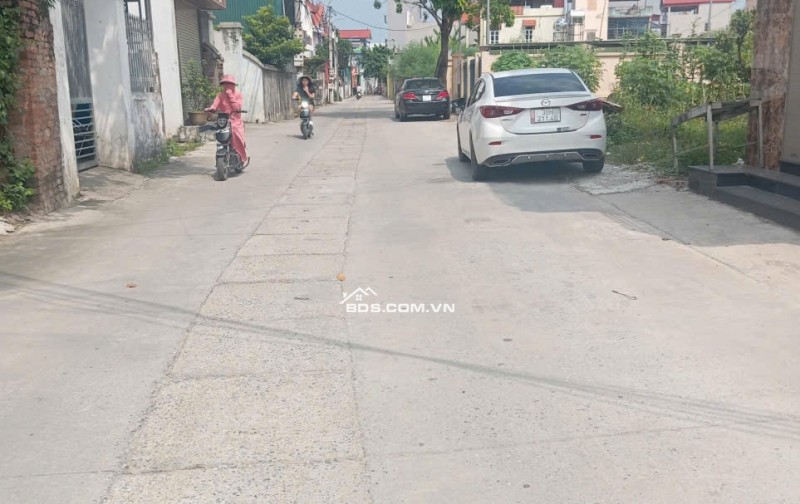 Bán đất Mê Linh, sát KCN Quang Minh, 116m2 full thổ cư. Dưới 3.3 tỷ